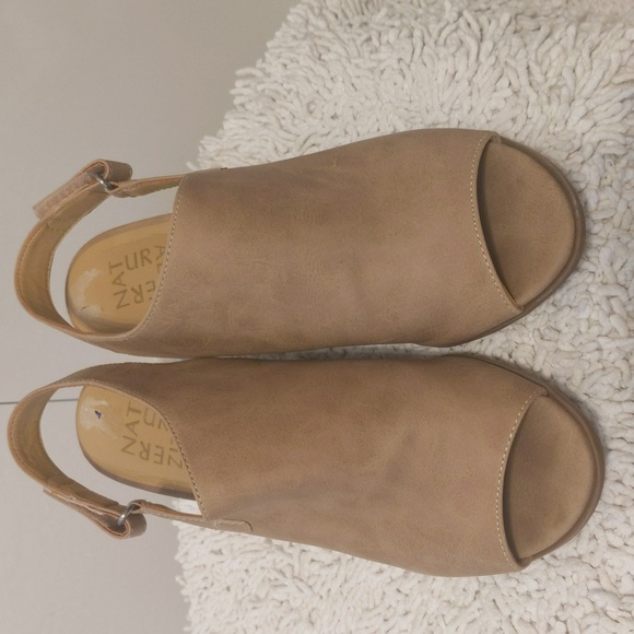 Naturalizer Tan Teagan Open Toe Heel Sandal 8.5 - Picture 2 of 8